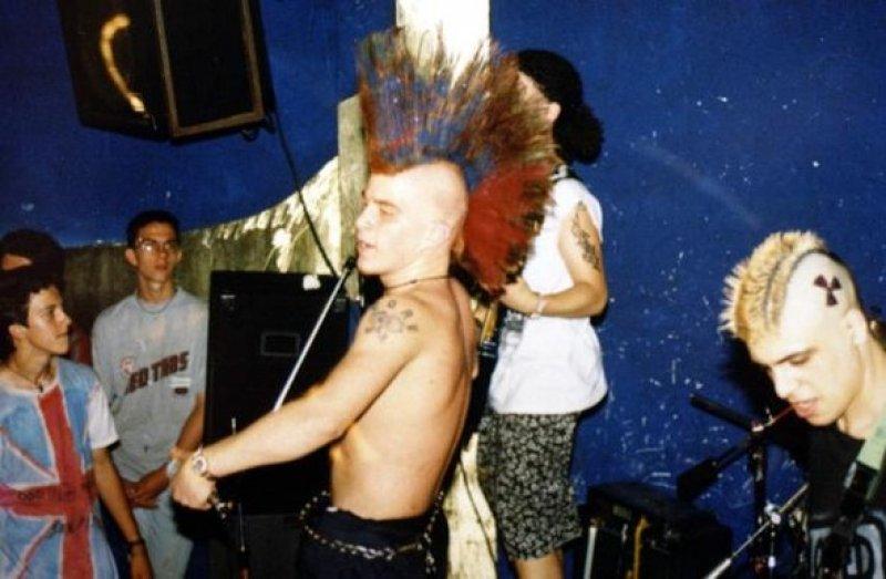 Türk rock müzisyenlerinin gençlik fotoğrafları 