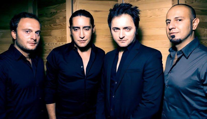 Türk rock müzisyenlerinin gençlik fotoğrafları 