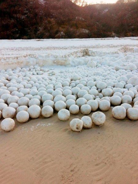 Doğanın marifeti ile oluşan devasa kartopları