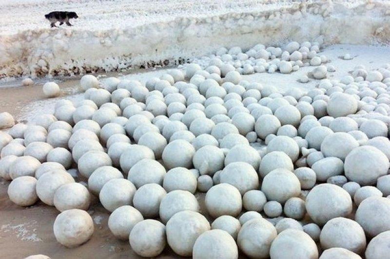 Doğanın marifeti ile oluşan devasa kartopları