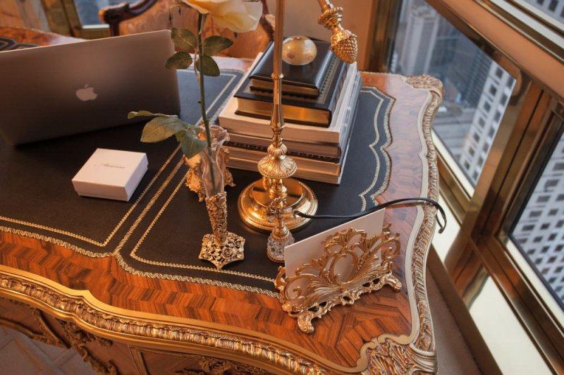 Donald Trump'ın altın kaplama evi