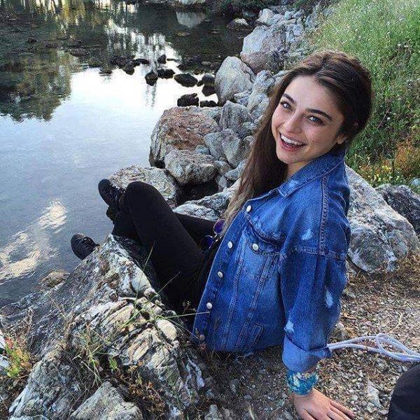 Ayça Ayşin Turan bilinmeyenlerini anlattı 