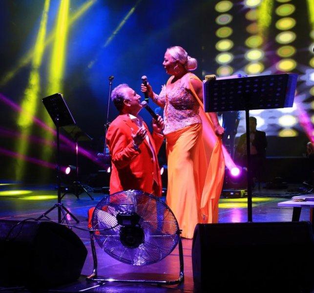 Safiye Soyman ve Faik Öztürk ayrıldı