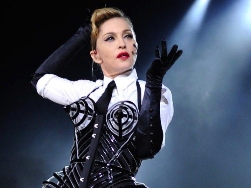 Madonna’nın yaşı ellerinden okunuyor 