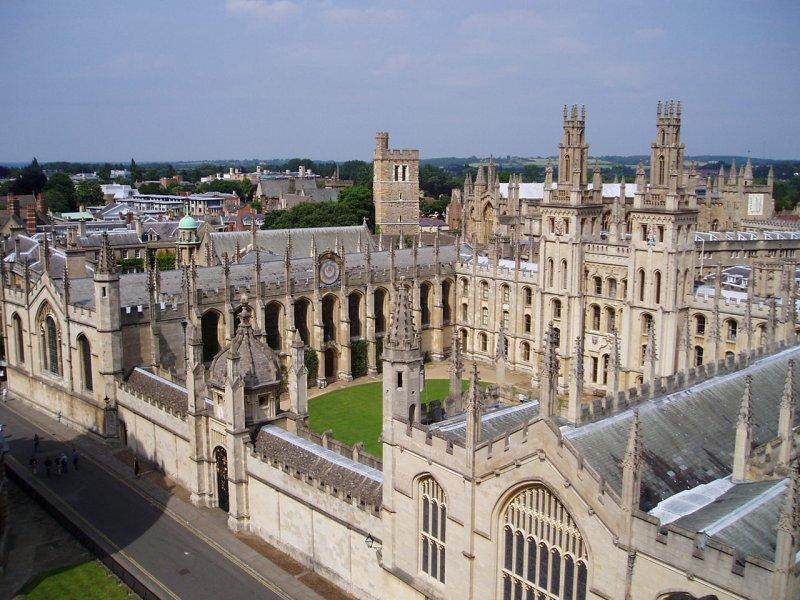 Oxford dünyanın en eski ikinci üniversitesi 