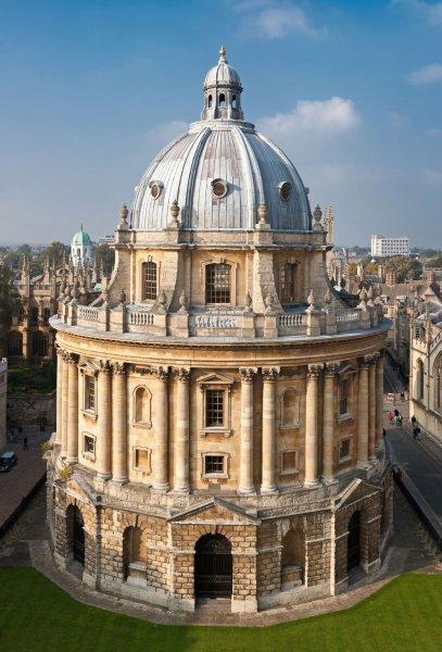 Oxford dünyanın en eski ikinci üniversitesi 