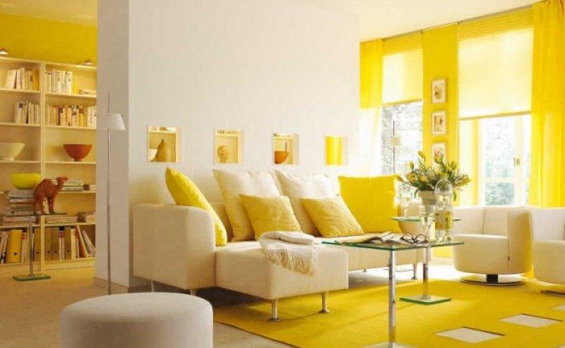 Renkli oda dekorasyonu