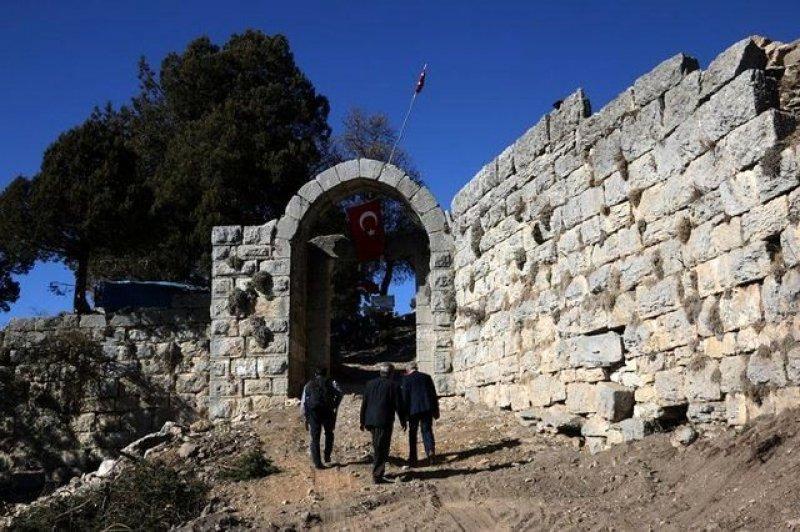 Torosların damında uçurum keyfi 