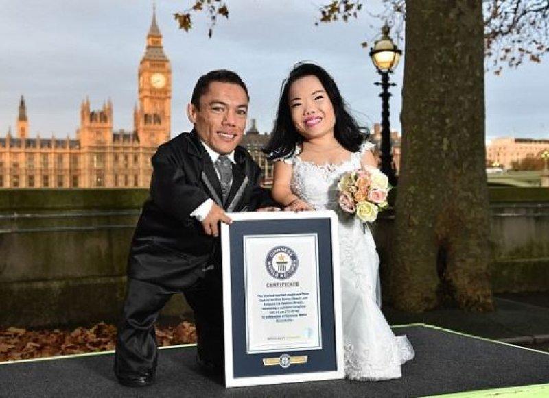 Dünyanın  en kısa boylu çifti Guinnes listesinde 