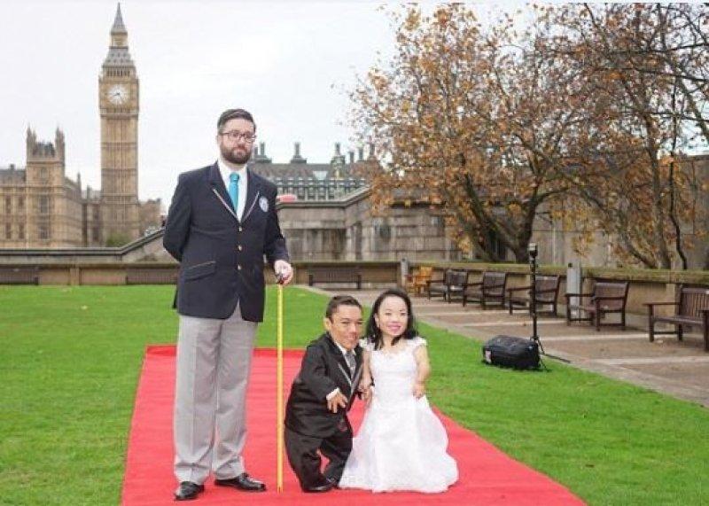 Dünyanın  en kısa boylu çifti Guinnes listesinde 