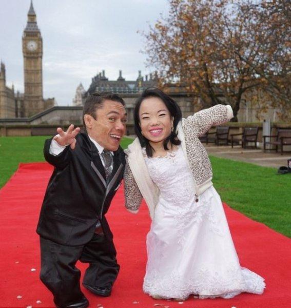 Dünyanın  en kısa boylu çifti Guinnes listesinde 