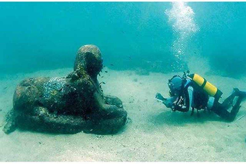 Heracleion antik kentinden ilginç heykeller 