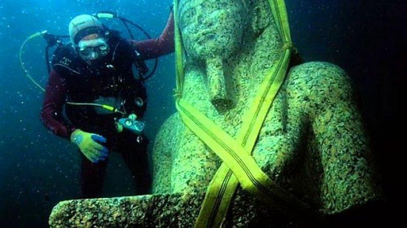 Heracleion antik kentinden ilginç heykeller 