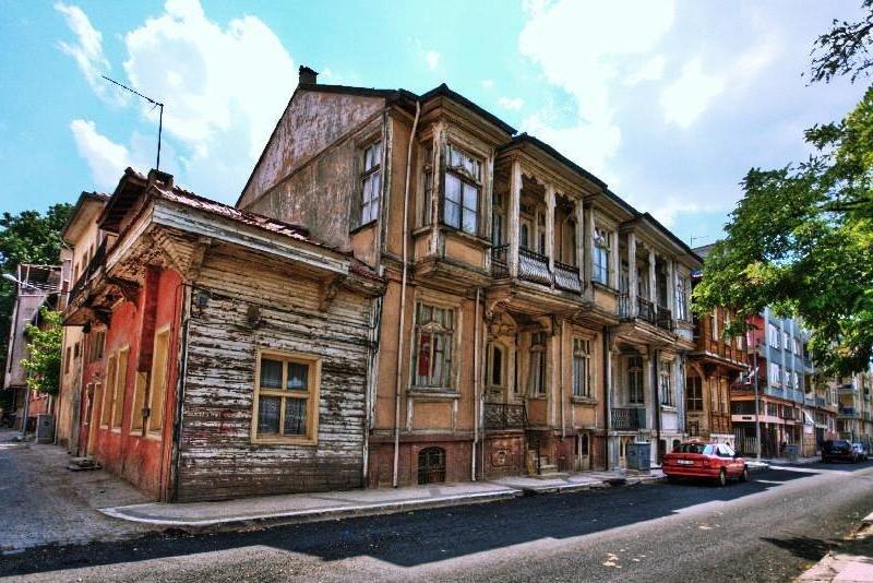 Osmanlı Devleti'nden yadigar Edirne evleri 