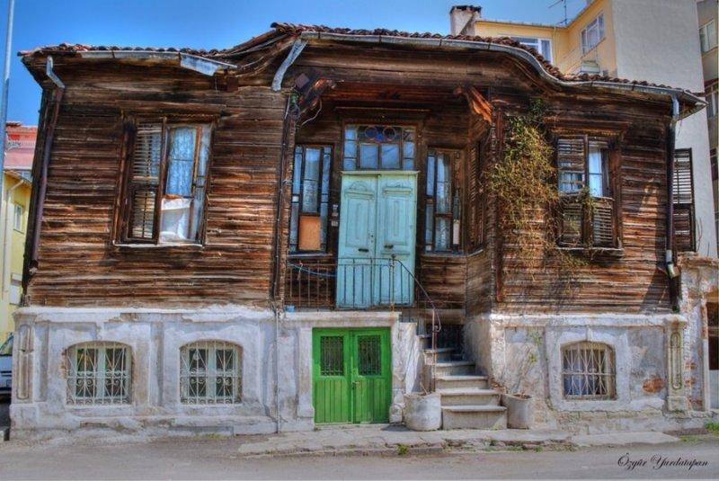 Osmanlı Devleti'nden yadigar Edirne evleri 
