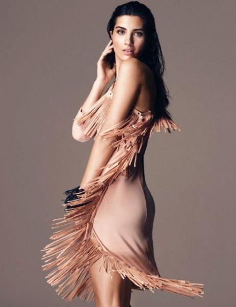 Dubai'de Tuba Büyüküstün'e yoğun ilgi 