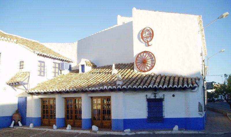 Don Kişot’un yel değirmenleri