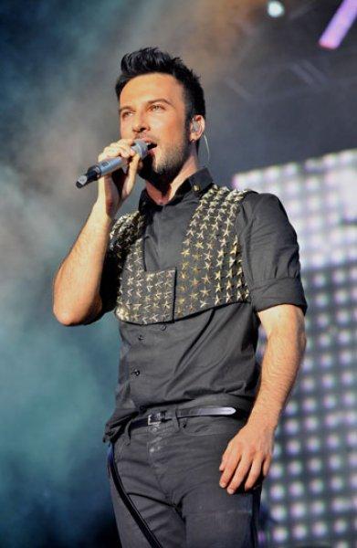 Ünlülerin yılbaşı ücretleri 