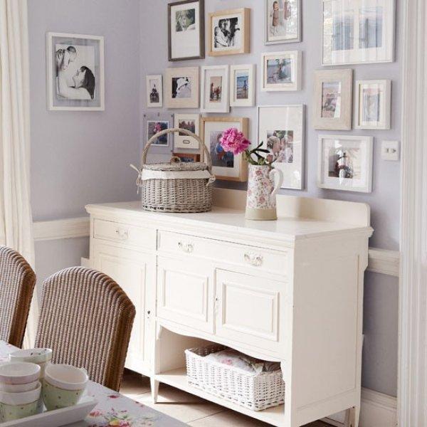 Oturma odalarında duvar dekorasyonu