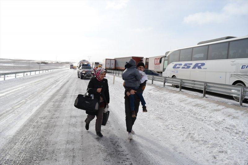 Aksaray'da zincirleme trafik kazası