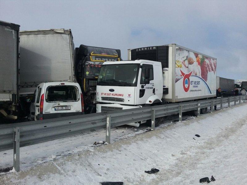 Aksaray'da zincirleme trafik kazası
