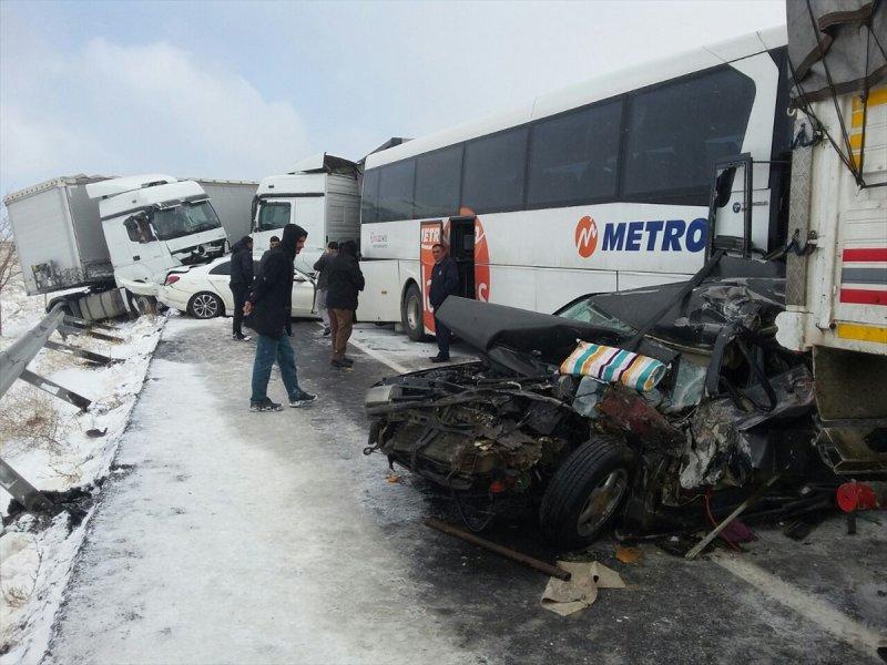 Aksaray'da zincirleme trafik kazası