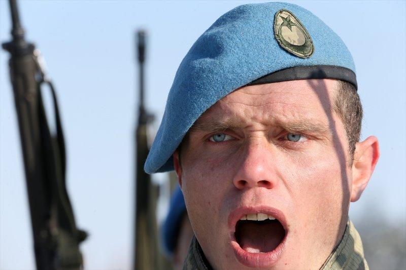 Genelkurmay Başkanı Akar'dan komandolara ziyaret