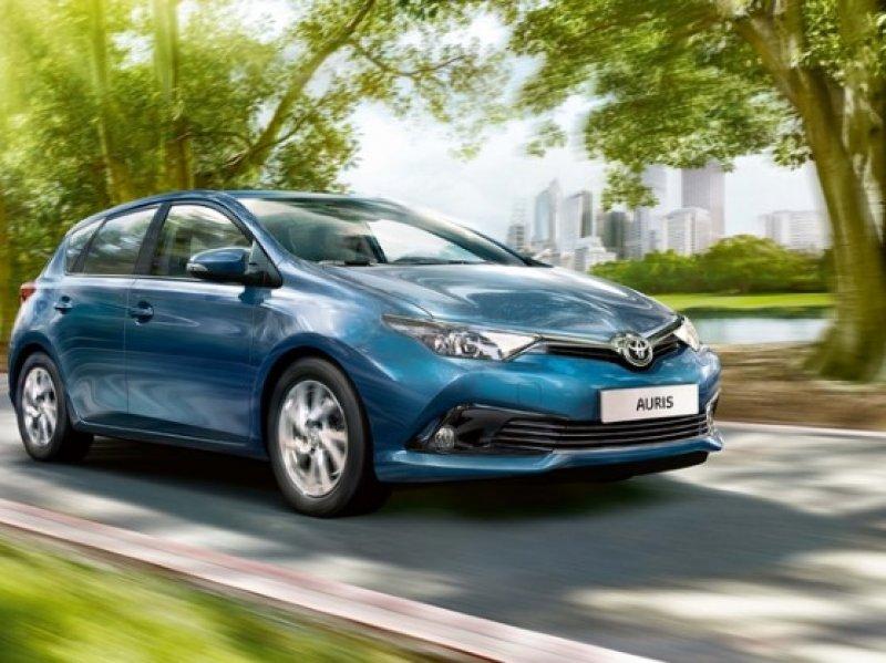 1.4 - 1.6 aralığında motor gücüne sahip en az yakan otomobiller