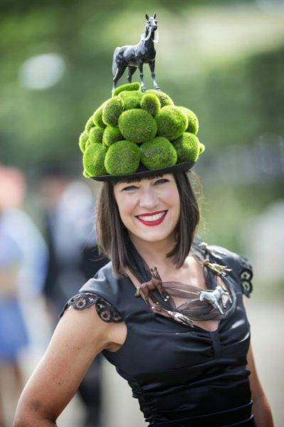 Birbirinden ilginç şapka modelleri 