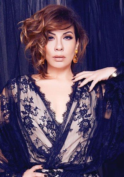 Işın Karaca üçüncü kez evet dedi 