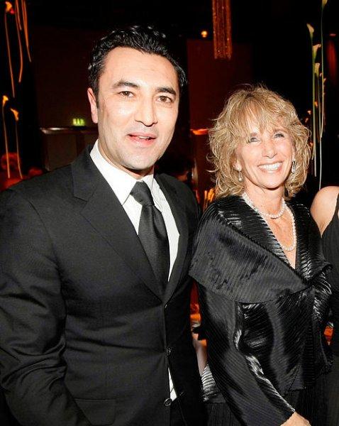 Ailesi gurbette işçi olarak çalışan ünlüler 