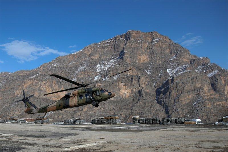 Çukurca'da eksi 22 derecede operasyon