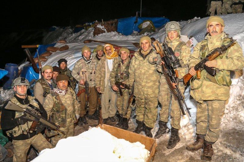 Çukurca'da eksi 22 derecede operasyon