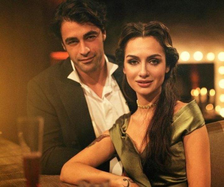 Birce Akalay ve Sarp Levendoğlu boşanıyor