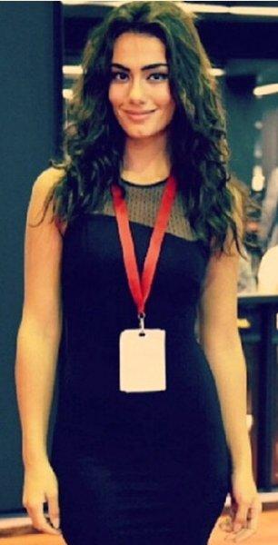 Nur Bozar ekranlara dönüyor