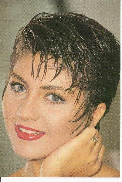 Kısa saçın en çok yakıştığı ünlüler