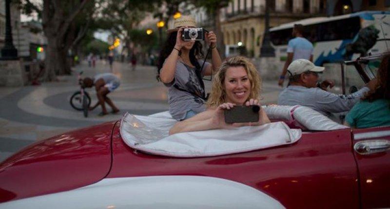 Castro sonrası Küba'dan kareler