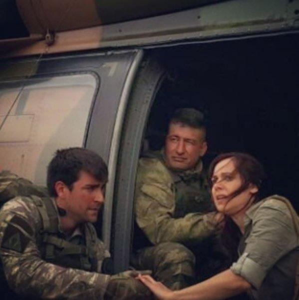 Ahu Türkpençe'ye iki ödül birden  