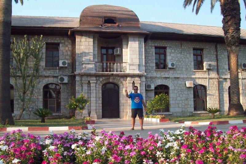 Dünyada tren geçmeyen tek istasyon Türkiye'de