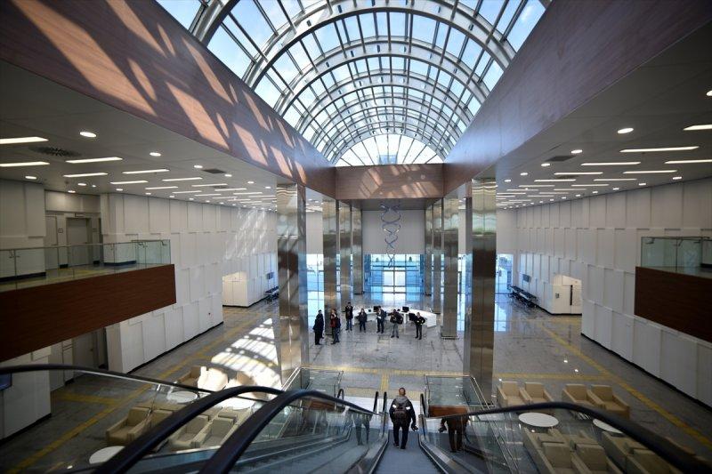 Mersin Şehir Hastanesi 5 yıldızlı otel konforunda