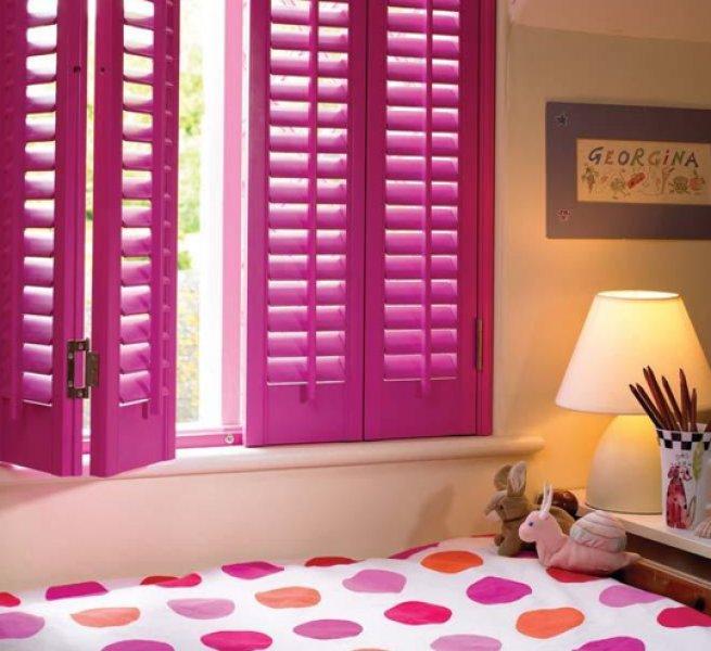 Rüyaları süsleyen pembe panjurlu evler