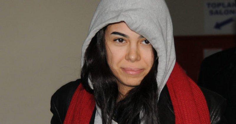 Asena Atalay'ın estetiksiz hali şaşırttı 