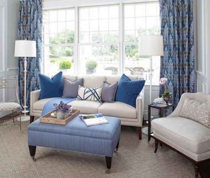 Alaçatı evlerinde mavi ve beyazın uyumu