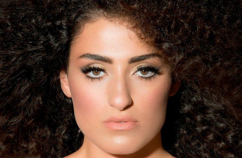 Dilan Çıtak'ın saçından ölü arı çıktı