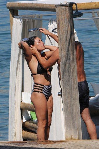 Dilan Çıtak'ın saçından ölü arı çıktı