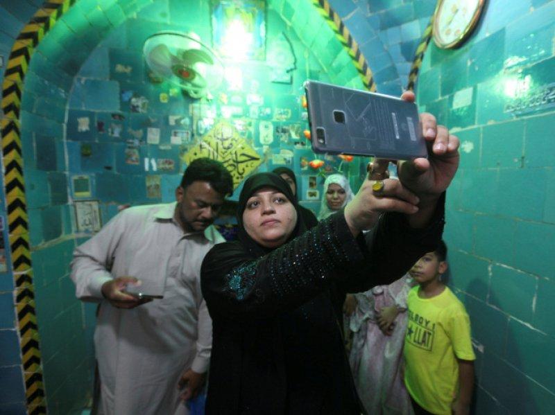 Dünyanın en büyük mezarlığı Irak'ta bulunuyor