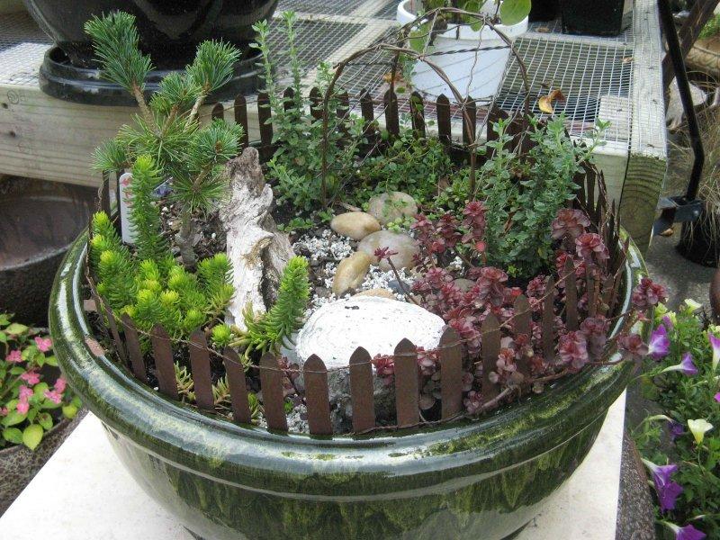 Bahçe dekorasyonu için yaratıcı dekorasyon fikirleri