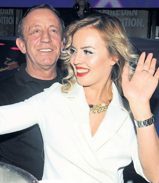 Ali Ağaoğlu'nun sevgilisi isyan etti