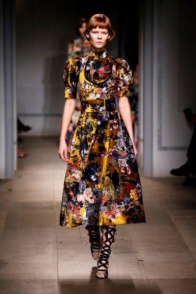 Londra Moda Haftası’nda Osmanlı motifleri 