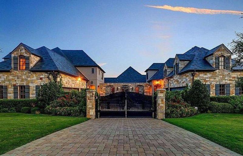 Selena Gomez'in Teksas'taki muhteşem evi